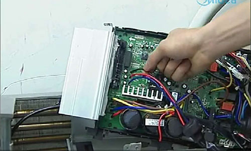 渝北美的空调电话是多少